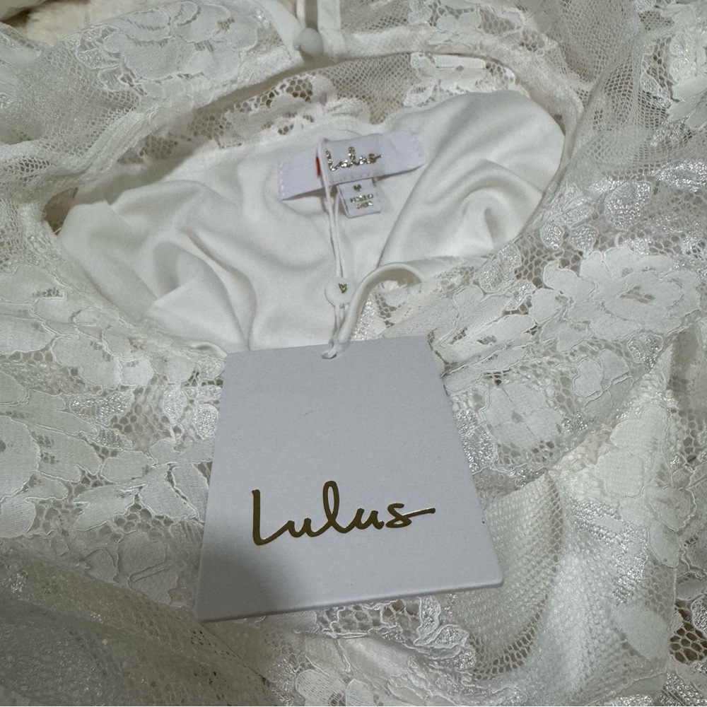 Lulus Women's Ivory Lace Long Puff Sleeve Cropped Blouse Size Medium - Picture 7 of 14